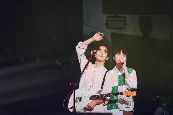 鱼丁纟赴新加坡担任One Love Asia 音乐季开场嘉宾。（环球音乐提供）