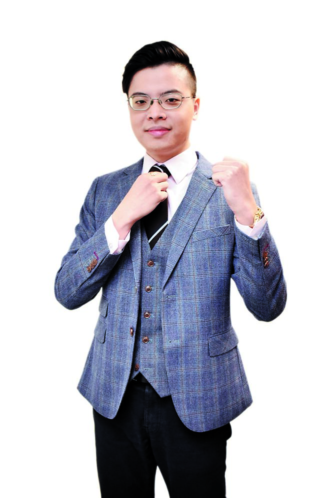 摩尔投顾分析师张贻程