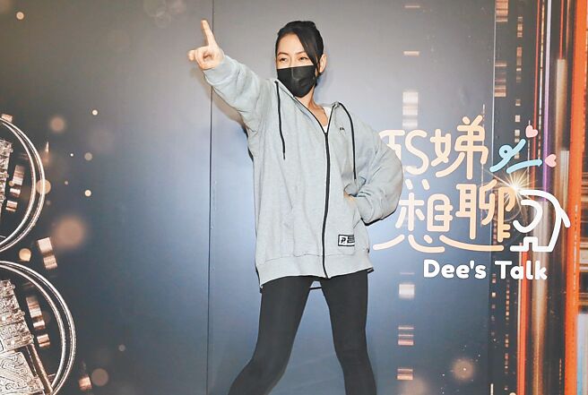 小S雖沒得獎，在慶功宴上仍信心喊話。（陳俊吉攝）