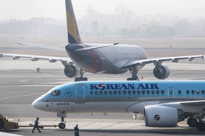 大韩航空（Korean Air）班机暴雨降落菲机场衝出跑道。(图为大韩航空班机资料照，非新闻事件航班/新华社)