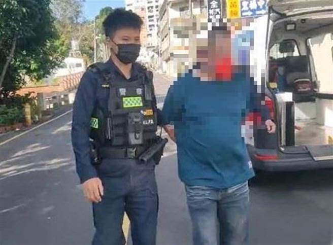 張嫌被警方當場逮捕。（翻攝照片／李京昇苗栗傳真）