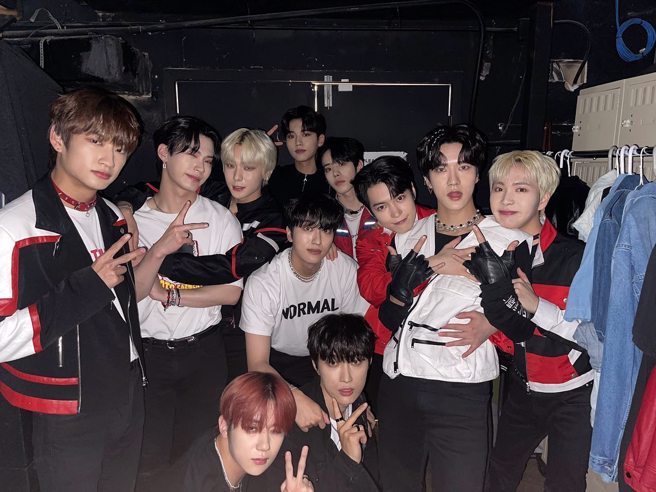 OMEGA X被网友爆料遭女代表羞辱、施暴。（图／IG@omegax_official）