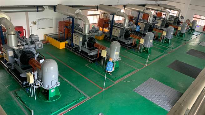 中原抽水站共有6台抽水機組，每秒可抽排24立方公尺之抽水量。（新北市水利局提供／李奇叡新北傳真）