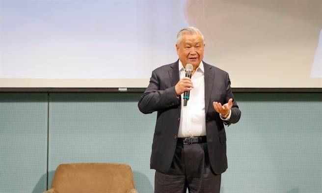 旺宏电子董事长吴敏求建议政大成立智库，为台湾培养优秀的决策者。（政大提供／林志成台北传真）