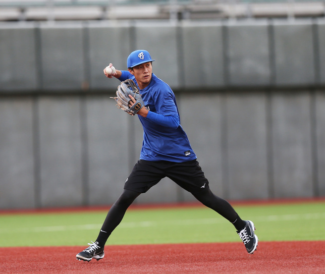 富邦悍将新秀林岳谷。（陈怡诚摄）