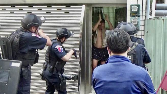 年底大选将至，台南市警方自10月中旬起执行全台同步扫黑专案行动。（读者提供／张毓翎台南传真）