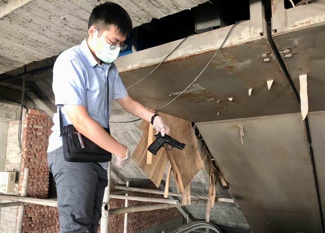 警方表示，已成立扫黑专责队，将持续扫黑、肃枪及查贿制暴，净化选前治安。（读者提供／张毓翎台南传真）