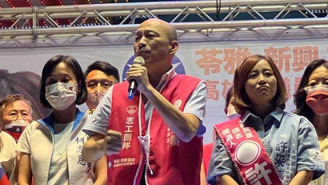 台北市长柯文哲表示，韩国瑜讲话总是有办法想出「哏」，并称讚他是「标题王」。（本报资料照片）