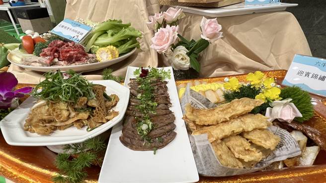 台南牛肉节将于30日举行，现场还有各式牛肉制品的展售。（张毓翎摄）