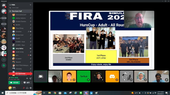 参加国际赛FIRA 2022 SimulCup Taiwan Hub的队伍包括淡江大学、台湾师范大学、铭传大学、勤益科大、华夏科大和高雄科技大学等，其中HuroCup Adult size项目由台师大团队击败10多国的对手夺下冠军。图为线上颁奖的截图画面。(照片/高科大提供)

