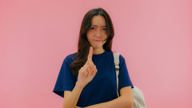 处女女、水瓶女、金牛女会坚守自己的原则和选择的权利，可不会因为年纪大就随便嫁出去。（示意图／Shutterstock）