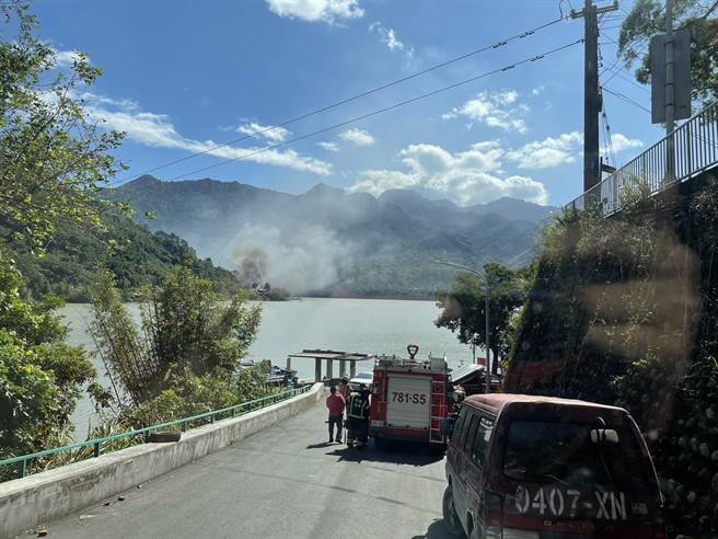 桃园大溪区姜母岛中午传出火警。(消防局提供／吕筱蝉桃园传真)