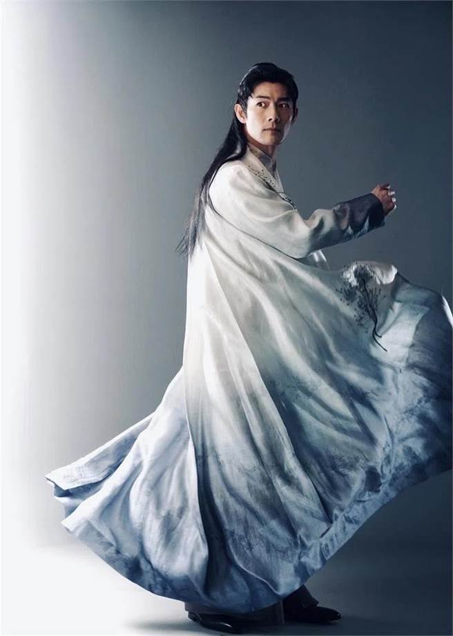 施易男以《孟婆客栈》中的梁山伯角色入围亚洲电视大奖最佳男配角奖。（民视提供）