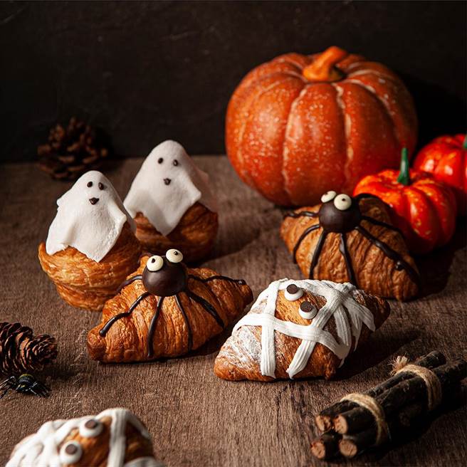 「八月堂」推出3款万圣限定可颂，11／6前，万圣限定可颂买5送1。(八月堂提供)