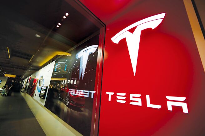 摩根士丹利将特斯拉目标价格从350美元调降至330美元。图／美联社