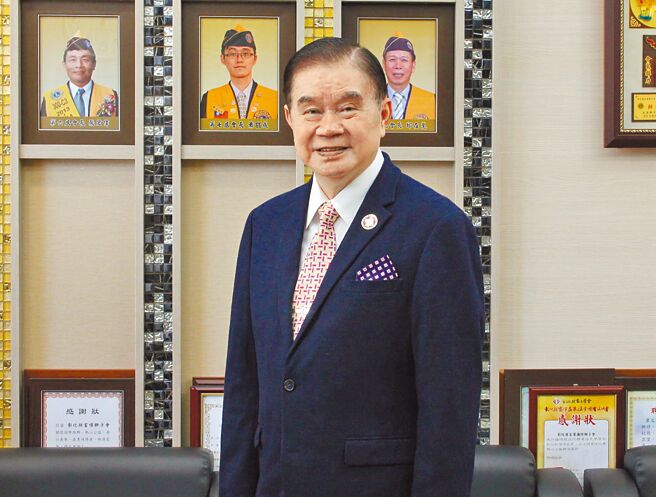 富伟集团总裁萧文龙。图／陈仁义