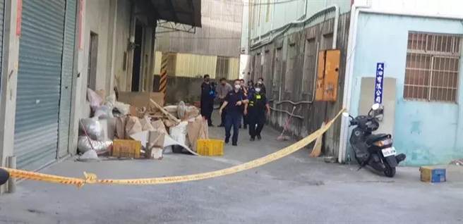 台中神岗一废弃工厂发生惊人桶尸命案。（读者提供／冯惠宜台中传真）