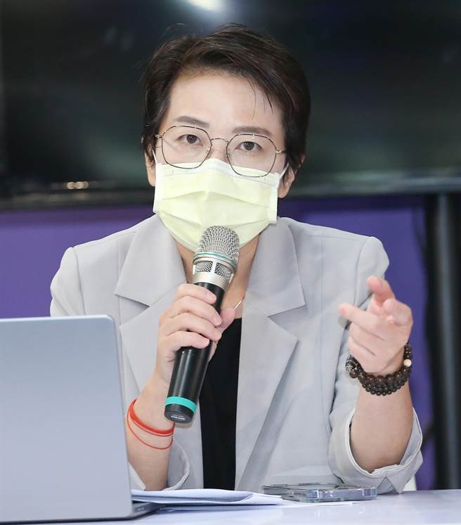 台北市长候选人黄珊珊（见图）27日举行技职教育政策座谈会。（陈俊吉摄）