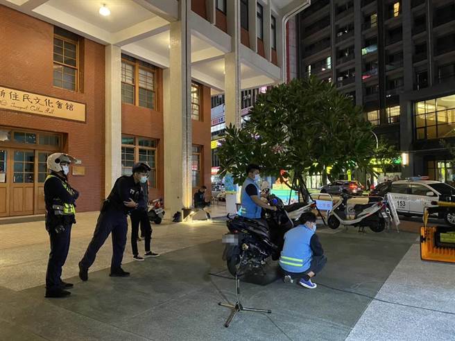 桃环警监取缔噪音车，超标率近7成还查获酒驾。(翻摄照片／蔡依珍桃园传真)