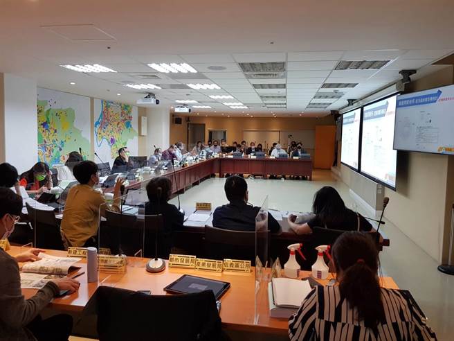 北市府27日针对世贸三馆案再召开环评。（张芷瑜摄）