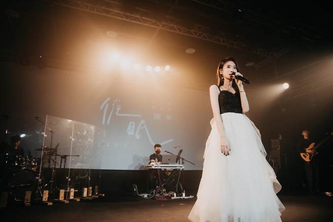 陈华日前在Legacy举办个人首场演唱会。（鲔鱼肚影音提供）