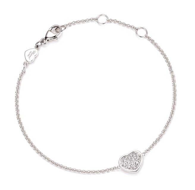 蕭邦My Happy Hearts鑽石愛心手鍊，8萬3000元。（CHOPARD提供）