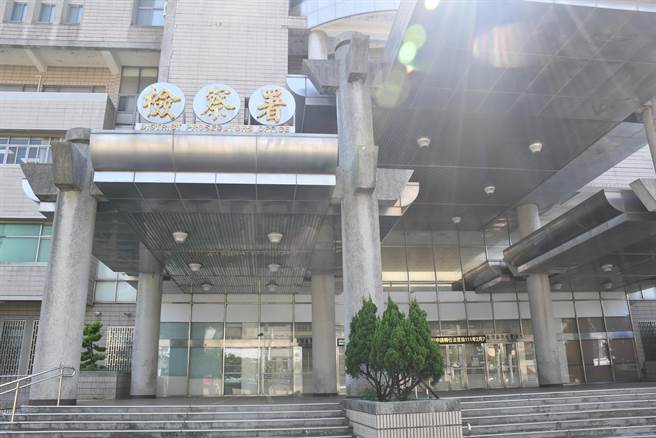 苗栗縣檢警調等機關查辦後龍鎮陳姓民眾等涉嫌賄選案。（謝明俊攝）