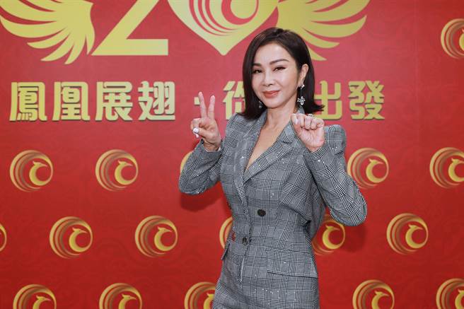 陳美鳳出席記者會，表達對公司的感恩。（民視提供）