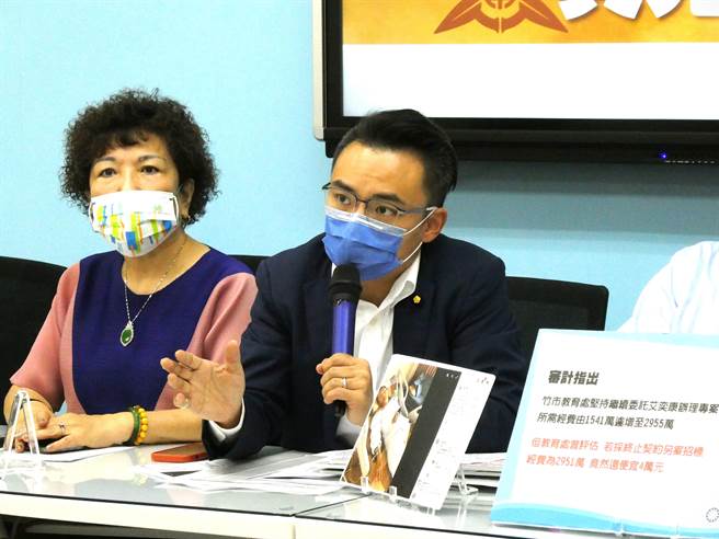 国民党立委陈以信爆料，故宫打破馆藏清朝娇黄釉绿彩龙纹碗，还要内部人员封口。故宫博物院院长吴密察称「没有隐匿」，还自爆共有3件国宝毁损，都已循程序回报、议处。立法院国民党团反问，主动发现国宝损毁为何不立即对外说明？（周志豪摄）