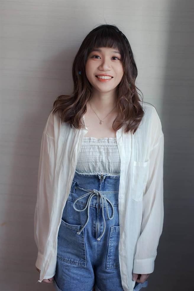 涓儿ㄉㄨㄞㄉㄨㄞ歌声温暖动人。（17直播提供）