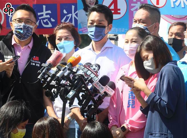 國民黨台北市長候選人蔣萬安批評，戴上權力的魔戒，就要懂得自制，不是抗中保台就能豢養網軍側翼，去攻擊跟你意見不同的人。（本報資料照片）