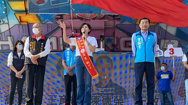 国民党嘉义县长候选人王育敏强调要发展嘉义县成为观光大县。（廖素慧摄）