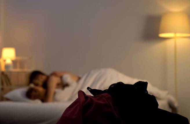 人气男主播被爆料不伦2年。(示意图／达志影像／shutterstock提供)