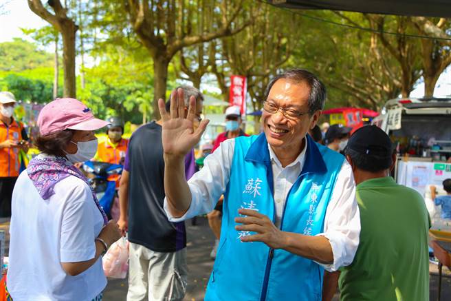 国民党籍屏东县长候选人苏清泉29日表示，屏东青年就业一直是他特别关注的事，他决心要改善屏东青年就业问题，不再让屏东年轻人无法安家落户。（苏清泉团队提供／谢佳潾屏东传真）