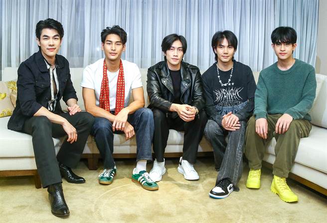 Mile（左起）、Apo、Bible、Build、Barcode皆表示很想参加同志大游行。（粘耿豪摄）