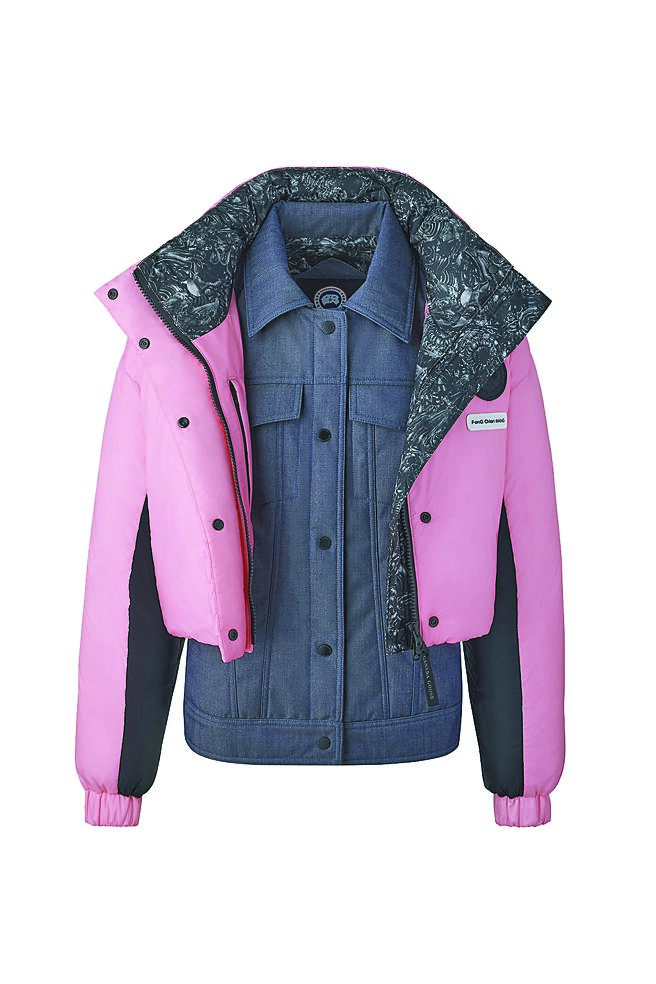 Canada Goose Mercer Down Jacket解构式短羽绒夹克女款，科技绚彩粉，5万5900元。（Canada Goose提供）