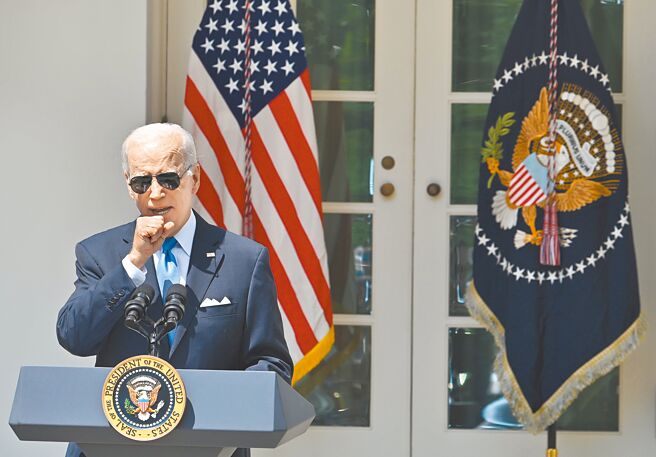 拜登提前投票。圖為拜登之前在白宮發表談話（中新社）