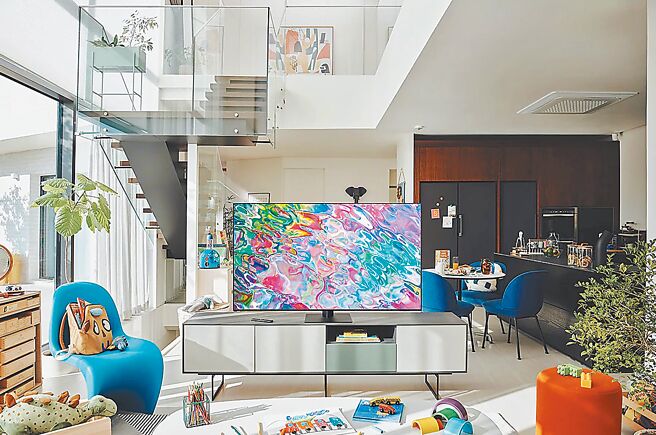 三星推出买65型 QLED 4K 量子电视，搭配3.1.2 Ch Soundbar，原价7万4800元，双11享惊喜组合价5万9999元。（三星提供）