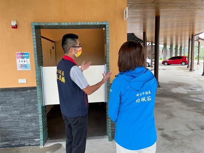 区长廖武辉说，要特别感谢议员白佩茹积极争取经费。（金山区公所提供／李奇叡新北传真）