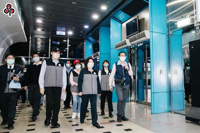 事業單位雖然已徵得勞工同意，但卻因為未有勞資會議受罰，勞動部放寬僱用勞工人數在3人以下、推估約有25萬家企業、占全台56萬家事業單位逾1／3的超微型事業單位，只要徵得個別勞工同意者，視為經勞資會議同意。（報系資料照）