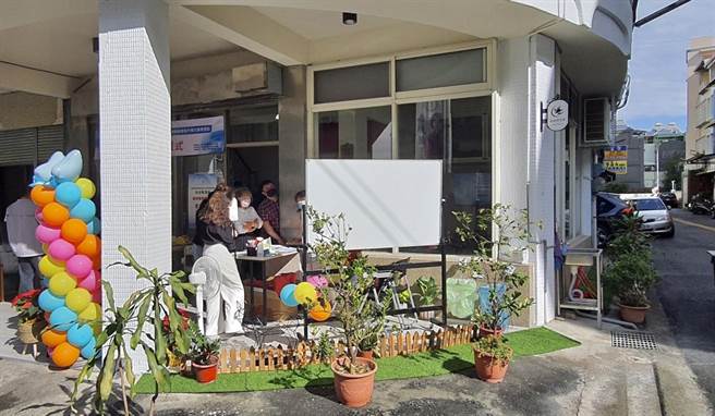 「自由壳落部」位于草屯镇自由街，盼会员都能找到最自在、自由的方式与疾病共处。（民眾提供／杨静茹南投传真）