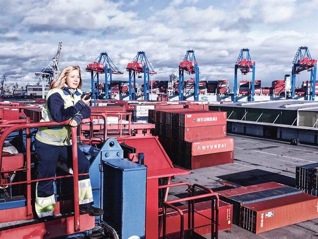 大陸駐希臘使館批歐洲個別政客「警惕中資」是老調重彈。圖為德國漢堡港。（漢堡港官方網站）