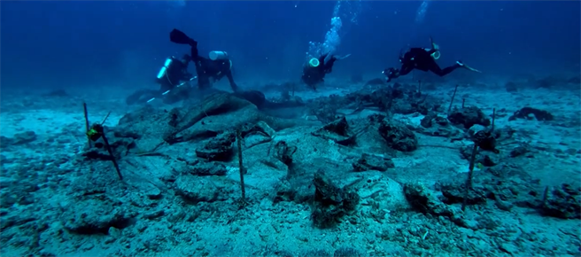 自即日起，海科馆的海洋剧场每日将会播映国内第一部沉船考古纪录片，让民眾能够一睹台湾附近海域的水下文化资产。（国立海科馆提供／张志康基隆传真）