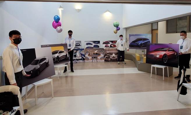 云科大目前已完成4款车体造型设计。（周丽兰摄）