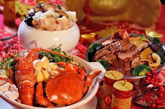 （针对农历春郎家宴与除夕围炉，圆山国宴御厨设计多道年菜并自即日起开卖。图／圆山大饭店）