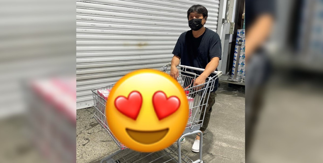 一名爸爸为了爱女，一口气买了12箱好市多特价产品回家。（图／网友Mei Chen授权提供）