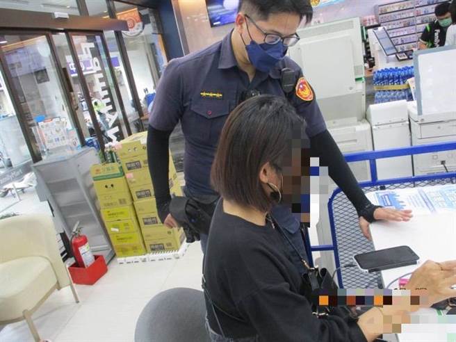 別惹黑幫大佬不開心 女大生網約「陽光男」險遭詐3萬。（讀者提供／李俊淇台南傳真）