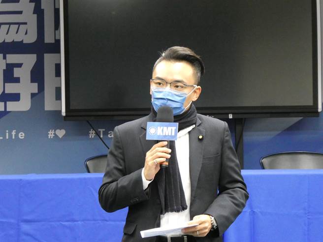 無黨籍嘉義市長候選人黃紹聰離世，中選會將開委員會審議重行選舉投票日。國民黨文傳會主委洪孟楷今表示，嘉義市長選舉若延後舉行，恐增加社會成本與選務人員負擔，籲中選會審慎評估，於原訂11月26日久合一選舉投票日辦理選舉。（周志豪攝）