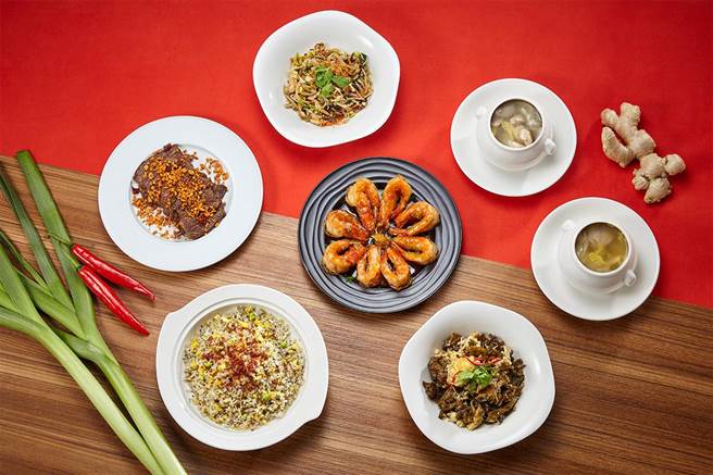 【诚品行旅】馆外餐厅聚聚楼「聚聚双享餐」。（诚品行旅提供）