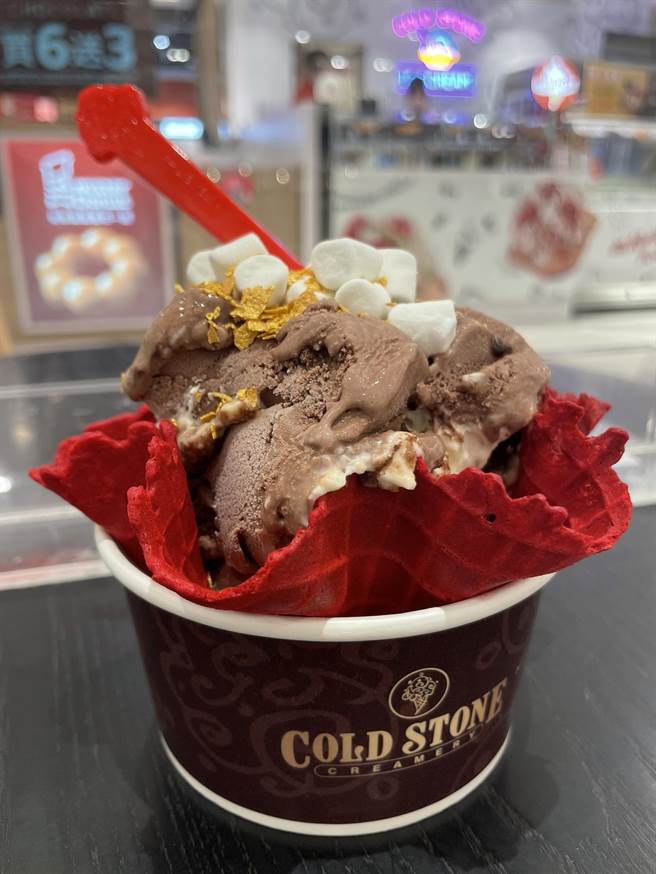 酷聖石「耶誕金濃巧」160元起。（朱世凱攝）